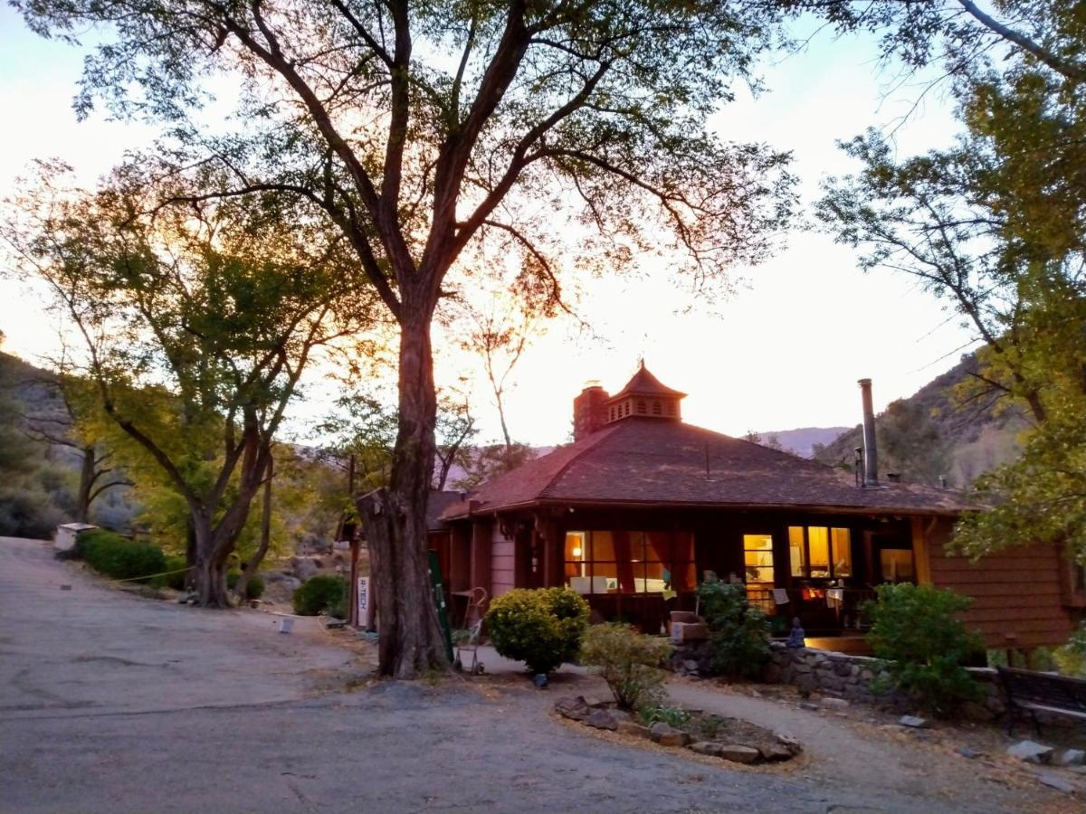Quiet Mind Lodge, Spa & Retreat Sequoias Kernville Exterior foto